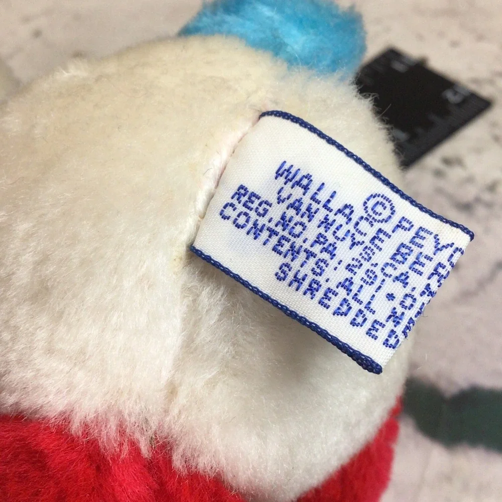 Peyo gently used